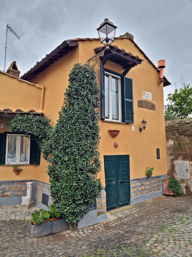 Casa Vacanze Nives Tuscania Exterior foto