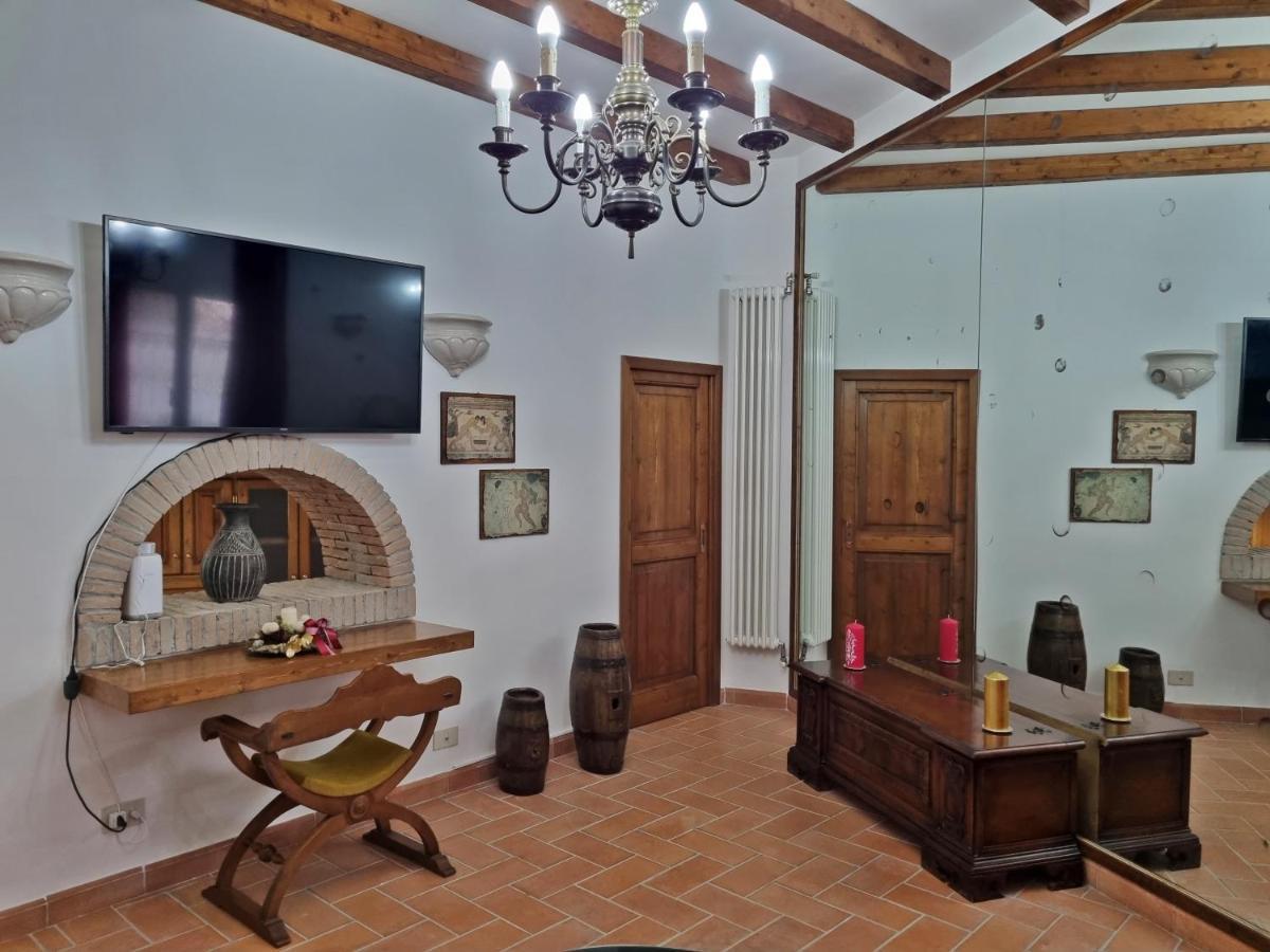 Casa Vacanze Nives Tuscania Exterior foto